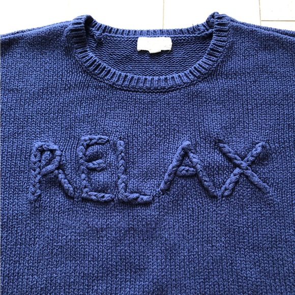 Cupio Relax Embroidered Side Slit Sweater in Blue Size L - Picture 2 of 11